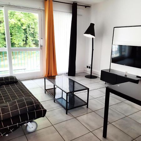 La Poterie - Appartement Avec Balcon Et Parking Prive 캥페르 외부 사진