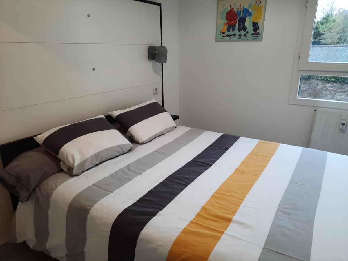 La Poterie - Appartement Avec Balcon Et Parking Prive 캥페르 외부 사진