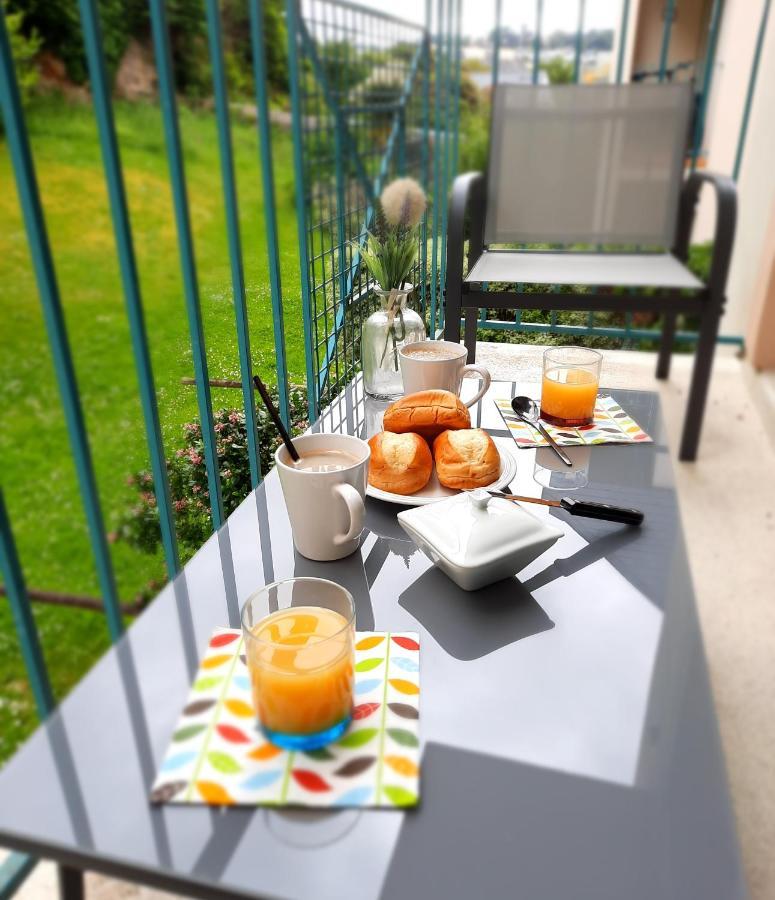 La Poterie - Appartement Avec Balcon Et Parking Prive 캥페르 외부 사진